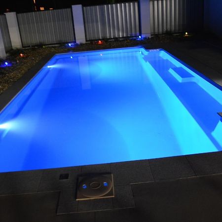Carmila Sands Motel ภายนอก รูปภาพ